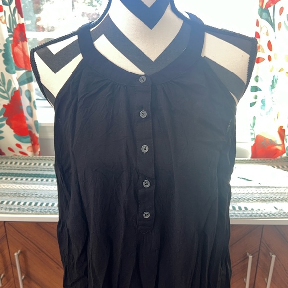 Torrid Rayon Slub Button Front Halter Sleeveless Top Size 00 - Picture 5 of 11